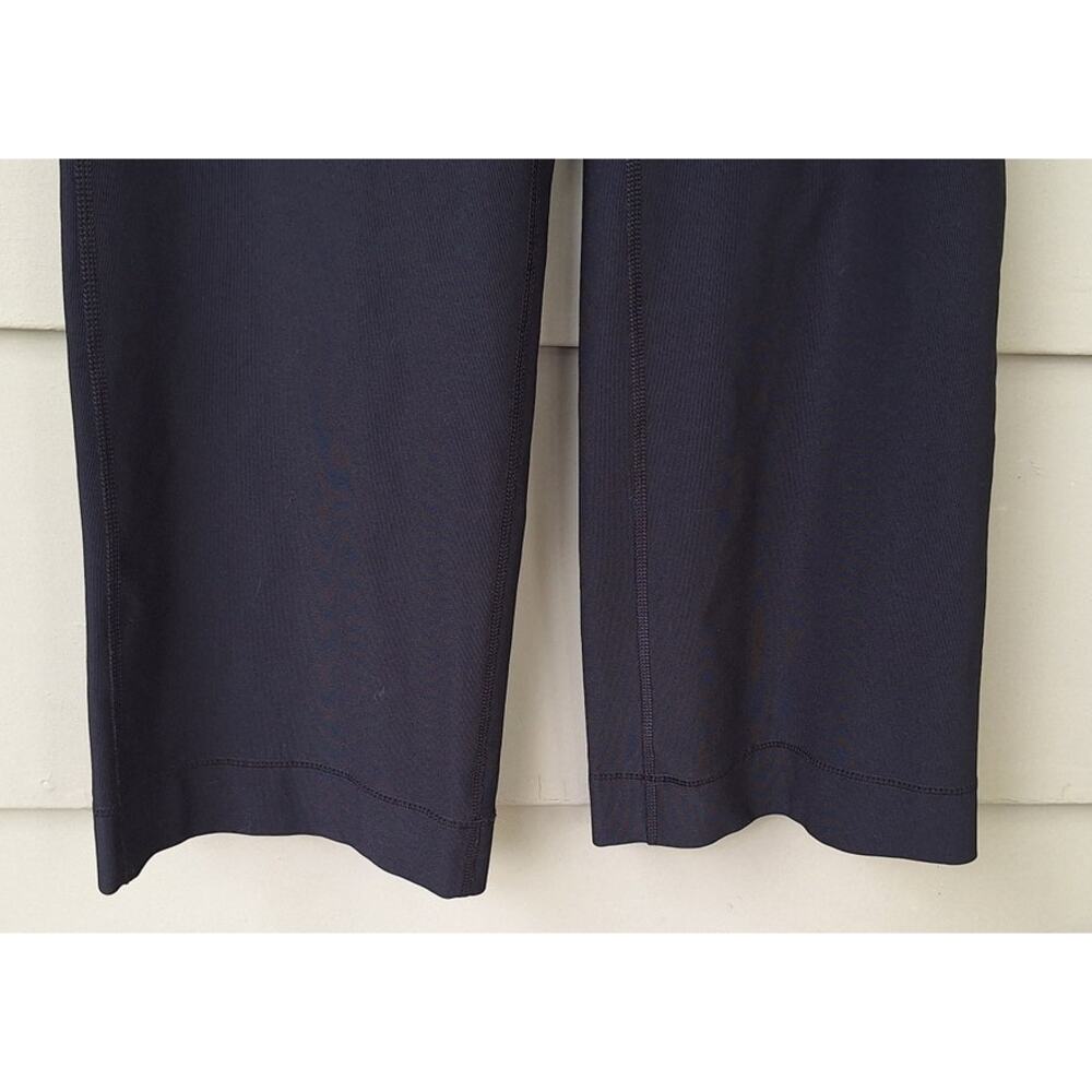 Nike Women's Fit Dry Wide Leg Flare Black Leggings Size S 30" inseam Logo Casual - Picture 7 of 9